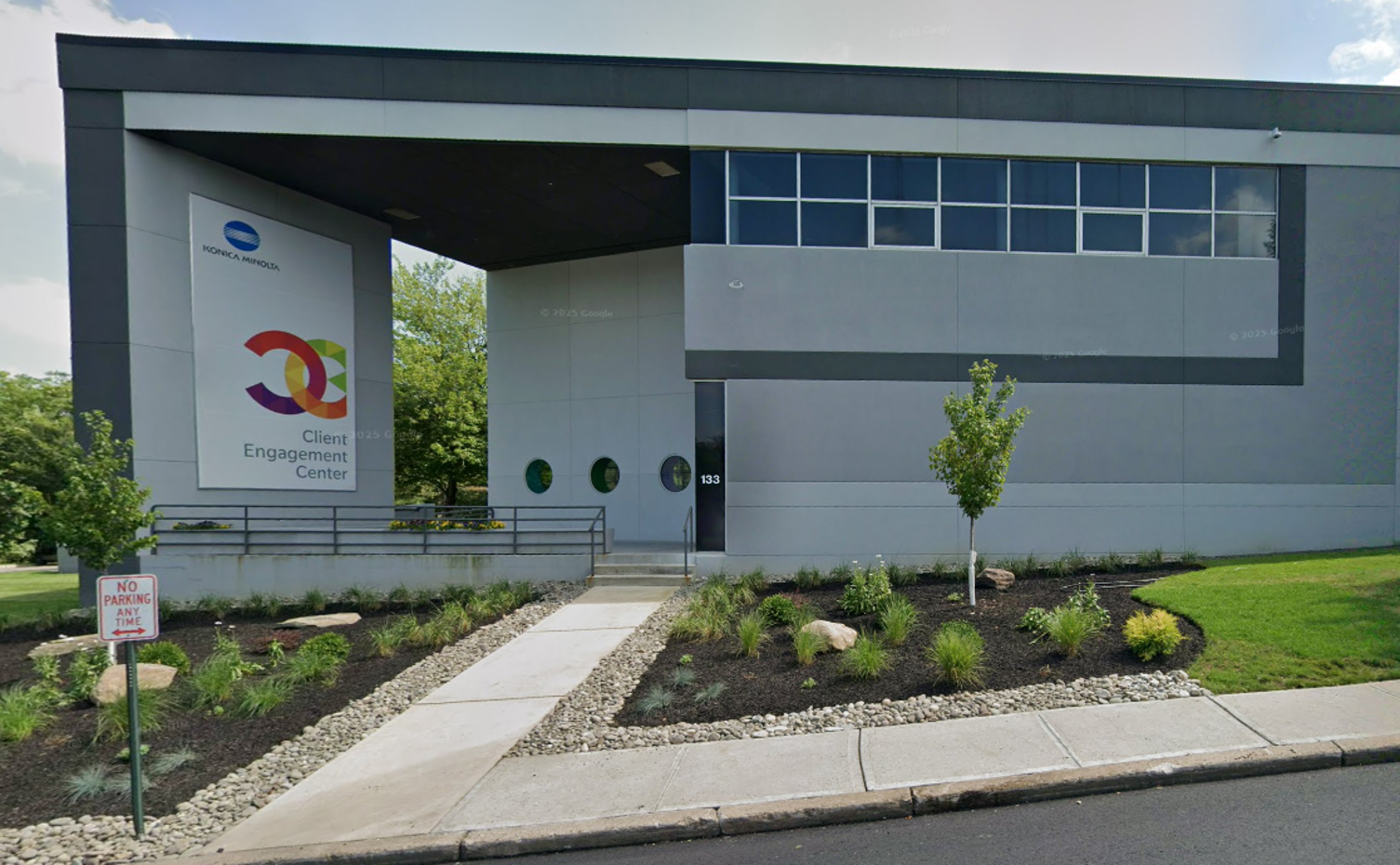 The front entrance of the KMHA Building in Ramsey NJ