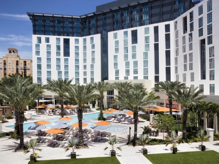 Hilton-Convention-Center