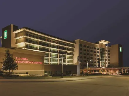 Embassy Suites La Vista