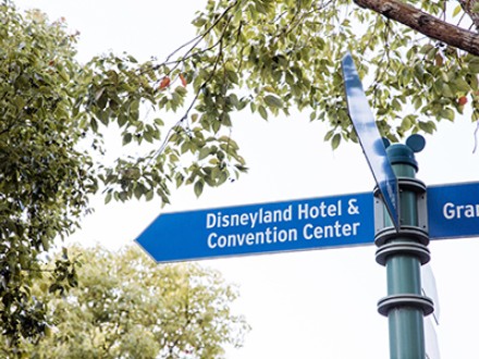 Disneyland Hotel & Convention Center Sign
